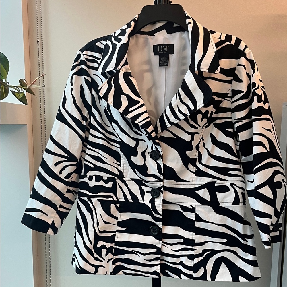 DVF Monochrome Zebra Print Blazer